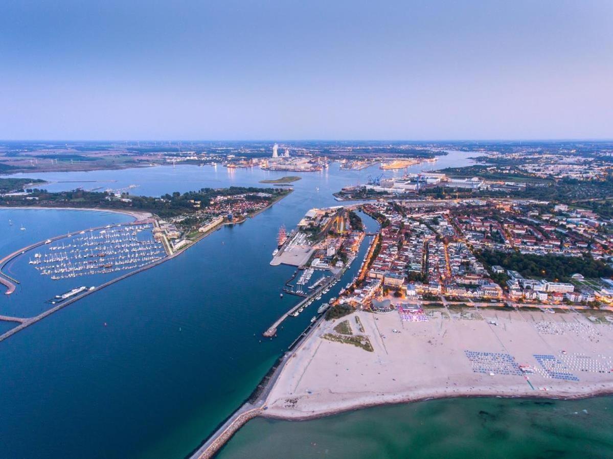 Meersalz, Ca 100 M Zum Strand Rostock Buitenkant foto
